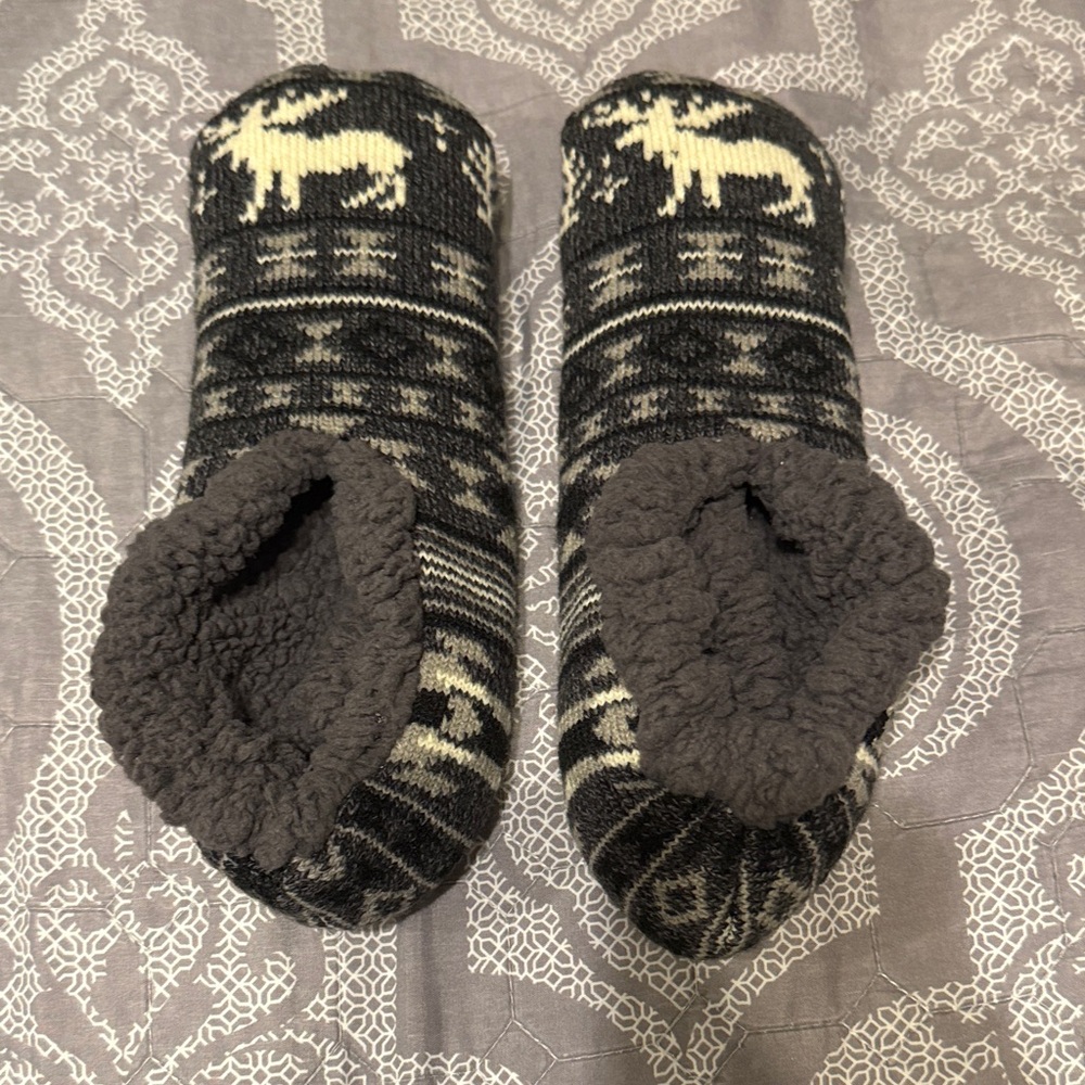 Cozy Knit Moose Slipper Socks in Charcoal and Cream